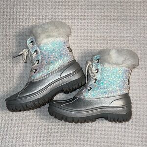 Girls London Fog Glitter Snow Boots - Size 12
